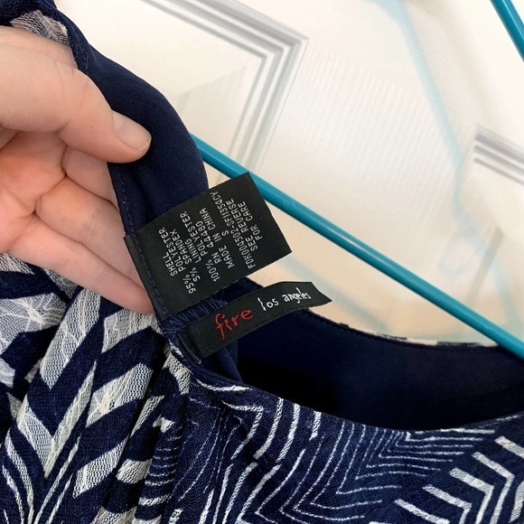 Fire Los Angeles Women's Size Small Blue Chevron Print Mini Dress - Picture 4 of 4